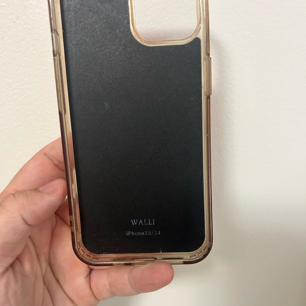 Walli Case - Picture 2 of 2